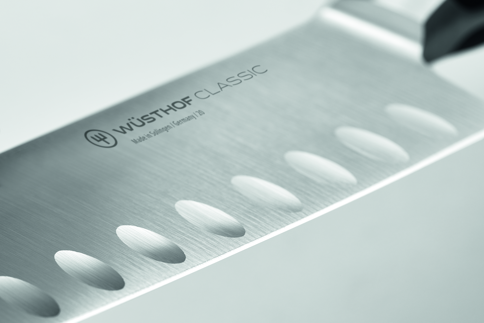 Wüsthof Classic Santoku mit Kullenschliff 14 cm