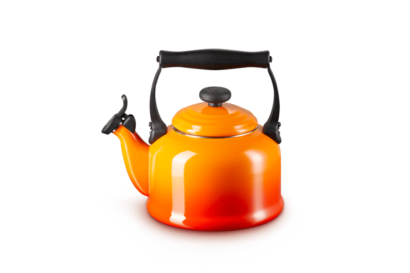 Le Creuset Wasserkessel Tradition Ofenrot