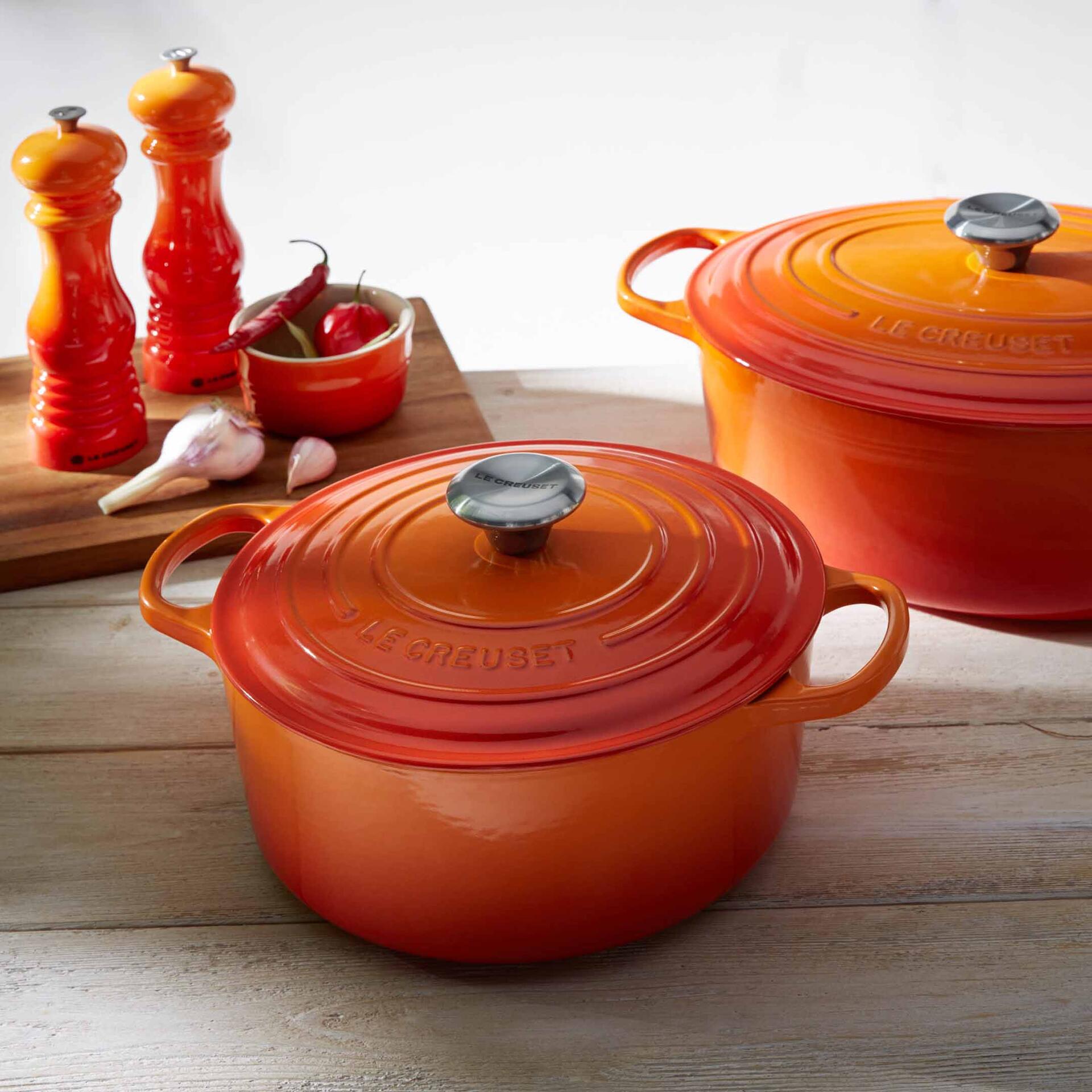 Le Creuset Bräter hoch Signature 24 cm Schwarz 5 Liter