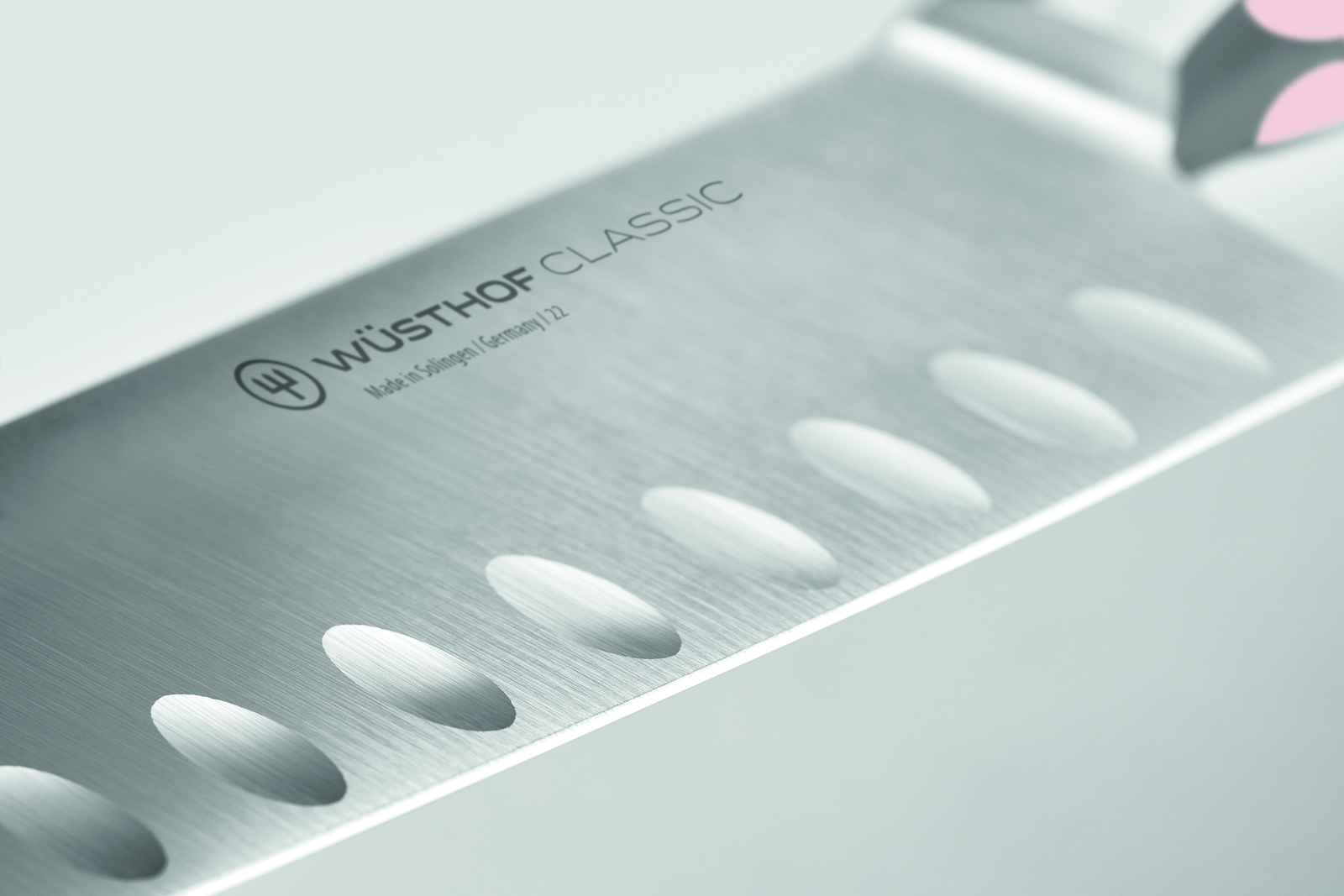 Wüsthof Classic Santoku mit Kullenschliff 17 cm