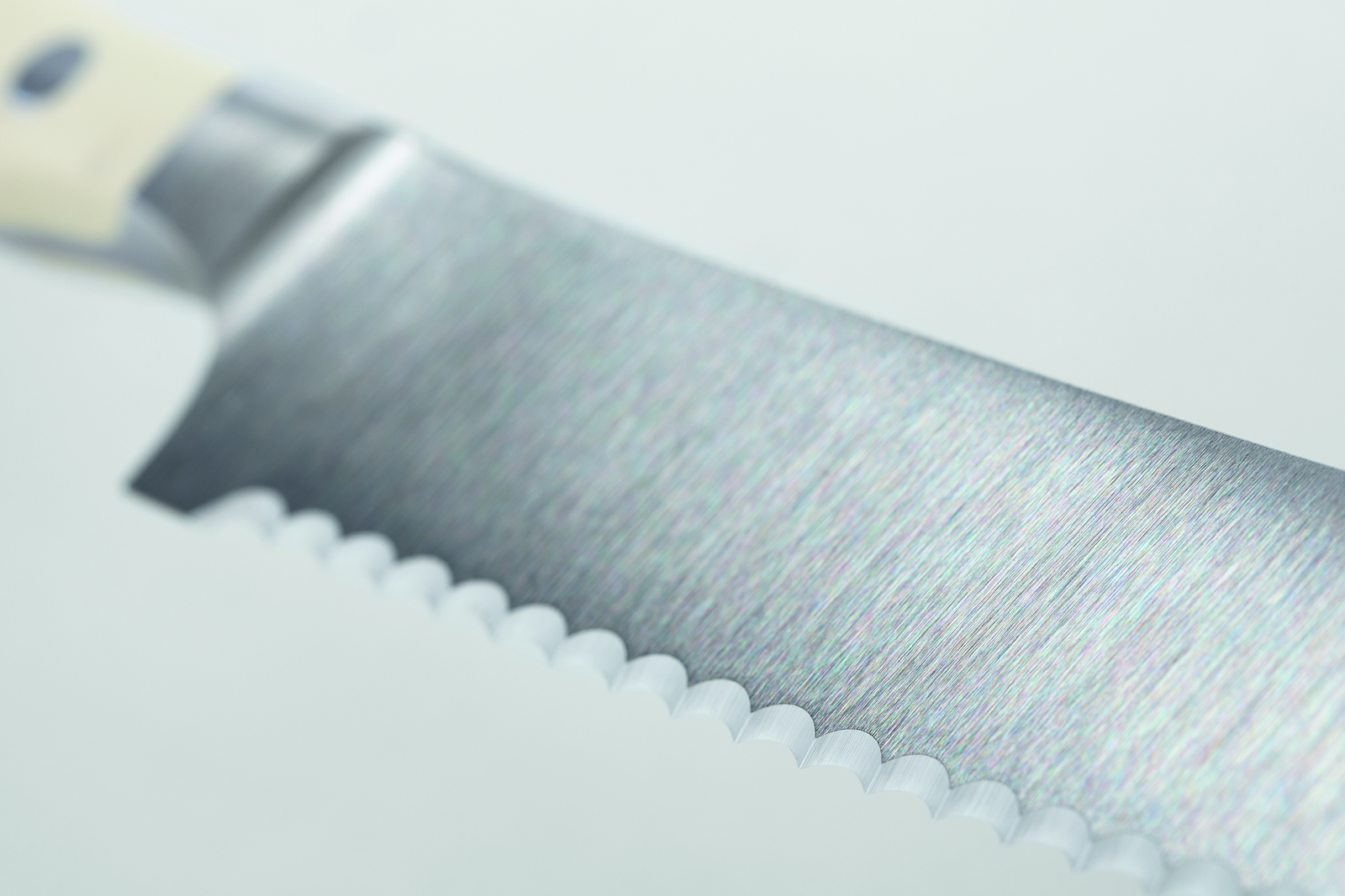 Wüsthof Classic Ikon Brotmesser 23 cm